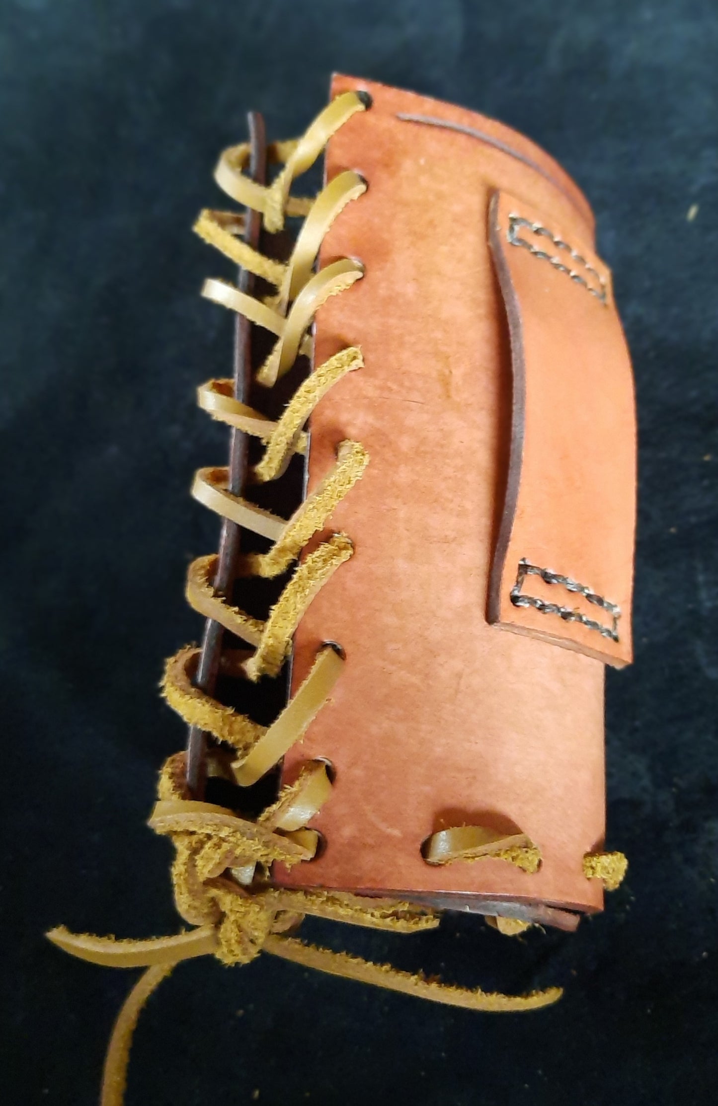 Trinkflaschenhalter – Adlerkopf - schnell und flexibel anpassbar