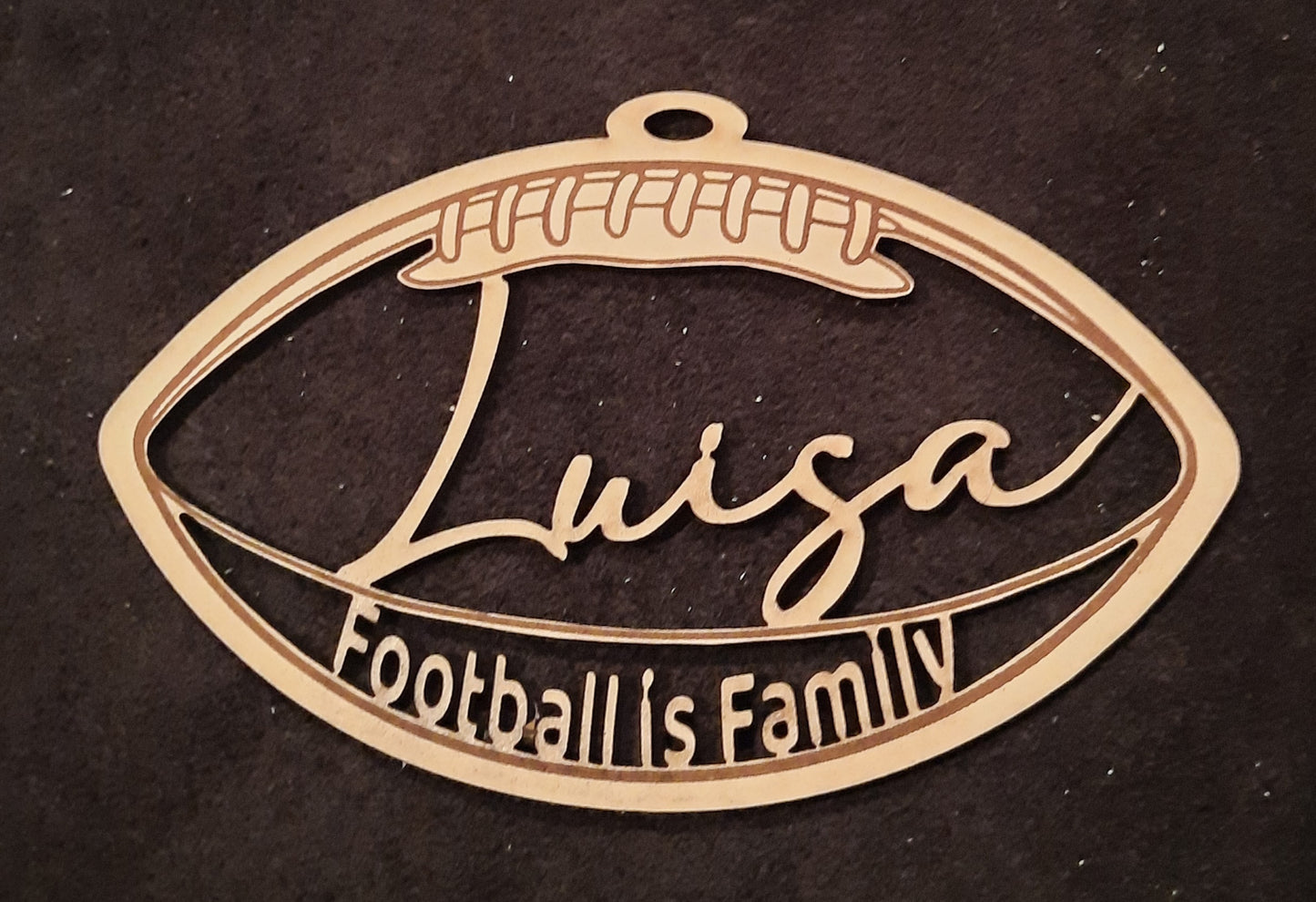 Leder-Football - personalisiert, als Deko für Auto, Fenster oder als Christbaum-Schmuck