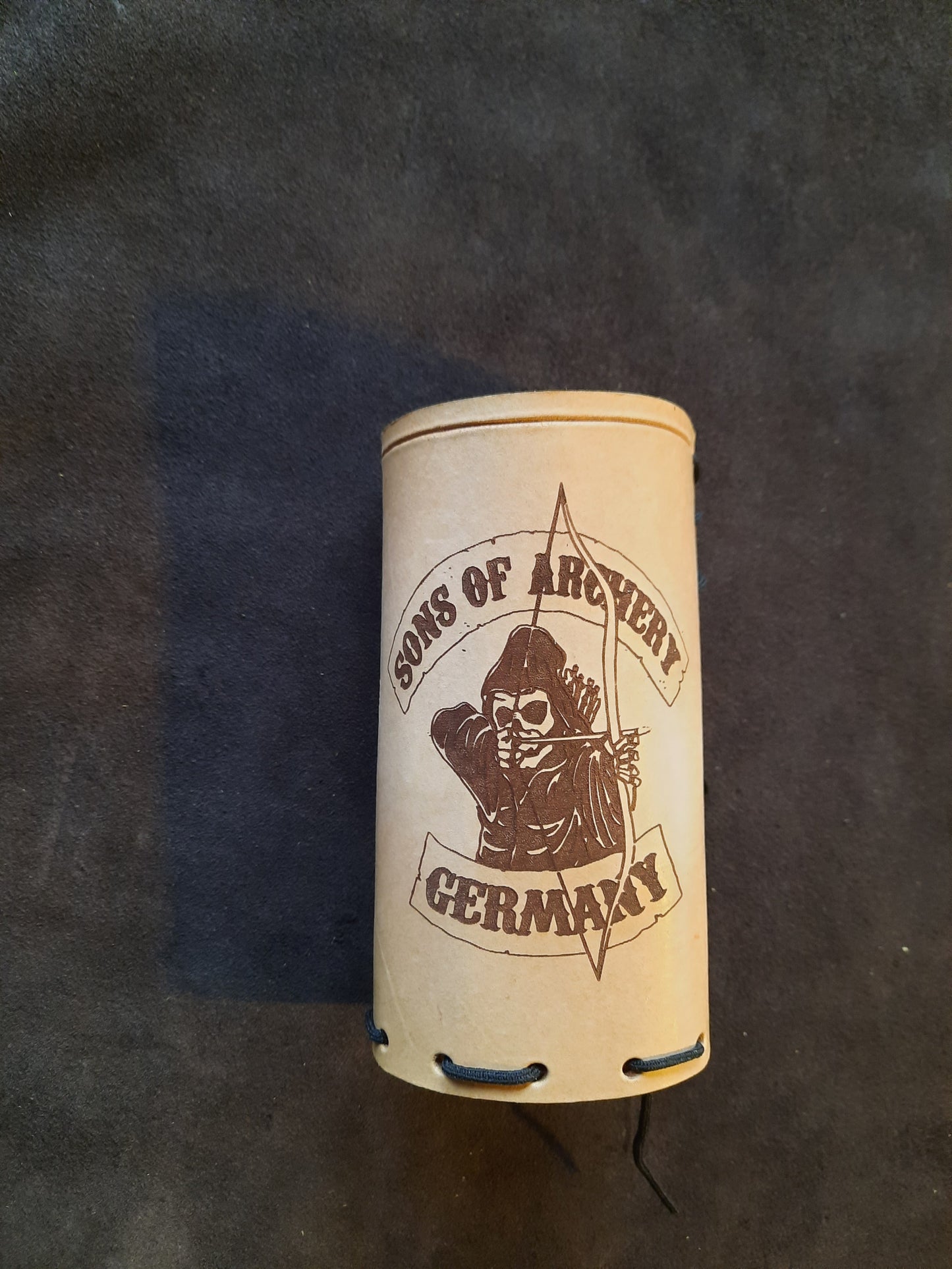 Sons of Archery – Trinkflaschen-Halter - helles, unbehandeltes Leder