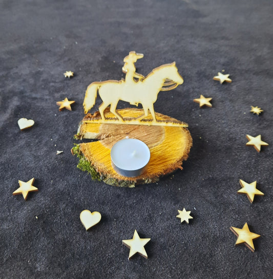 Holz-Skulptur - "Mädchen mit Hut beim Ausreiten"